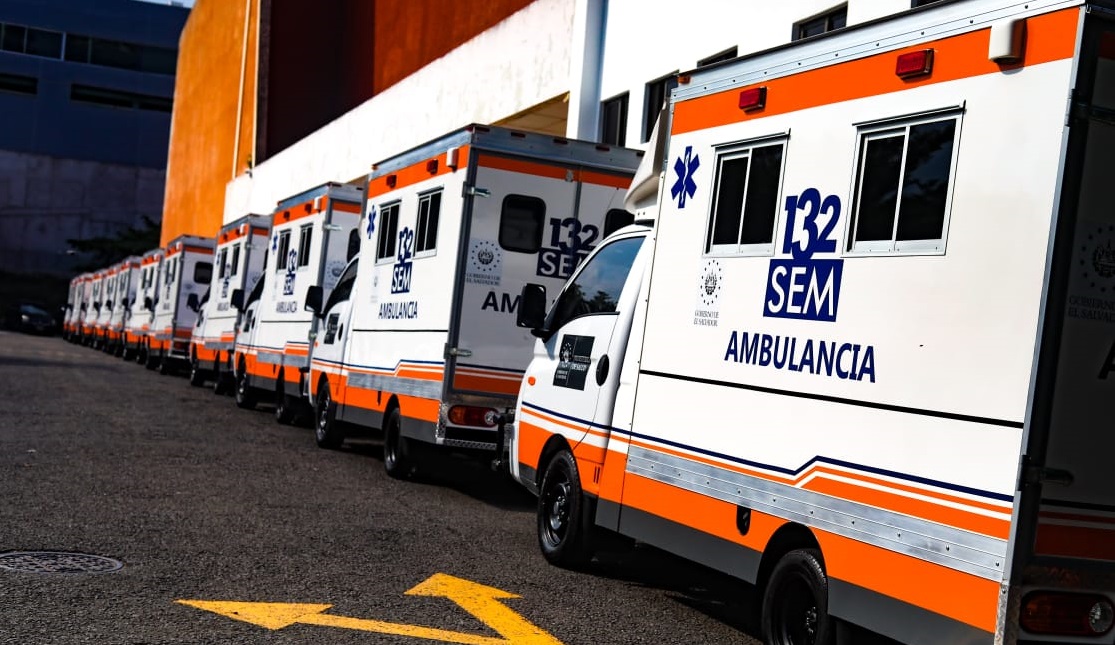 Gobierno equipa el Sistema de Emergencias Médicas con nuevas ambulancias gobierno-equipa-el-sistema-de-emergencias-medicas-con-nuevas-ambulancias